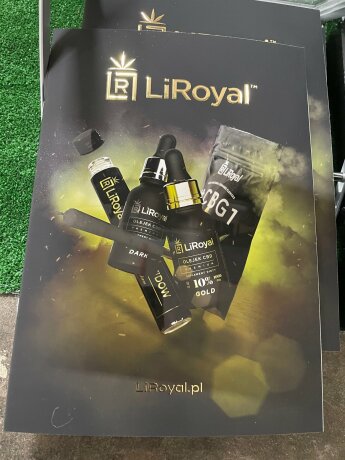 LiRoyal black catalogs